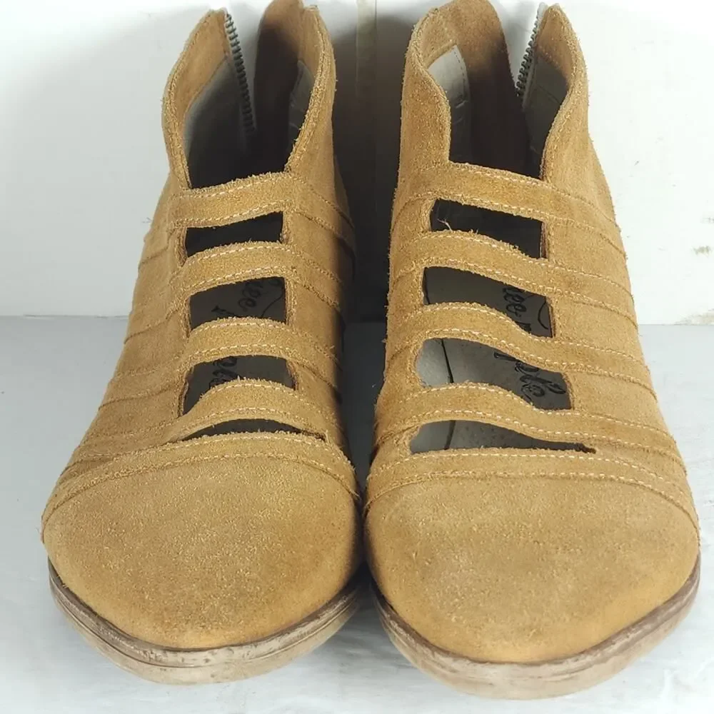 FREE PEOPLE Women's Swept Away 39 US8,5 Tan Suede Cutout Back Zip Ankle Booties - Picture 5 of 16
